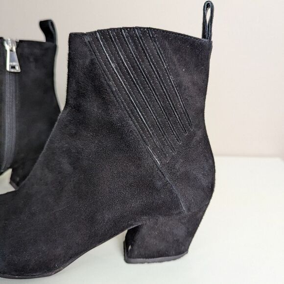 Ma & Lo Suede Chelsea Booties Women’s Pointed Toe Italian Made Sz 36 - Picture 3 of 12